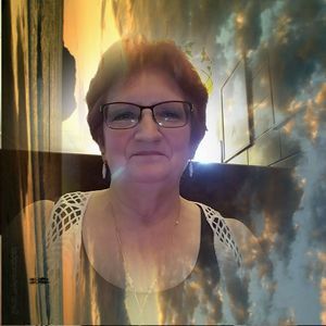 Meet your Posher, Sharon